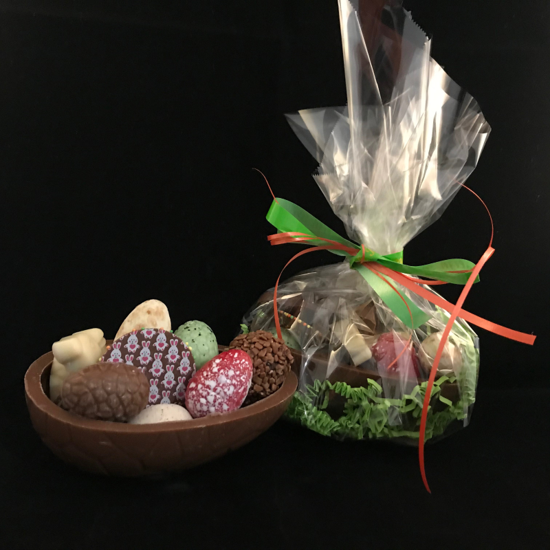 Eischaal (12cm) gevuld met kaaschocolade